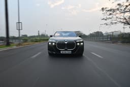 Bmw 7 Series Front View