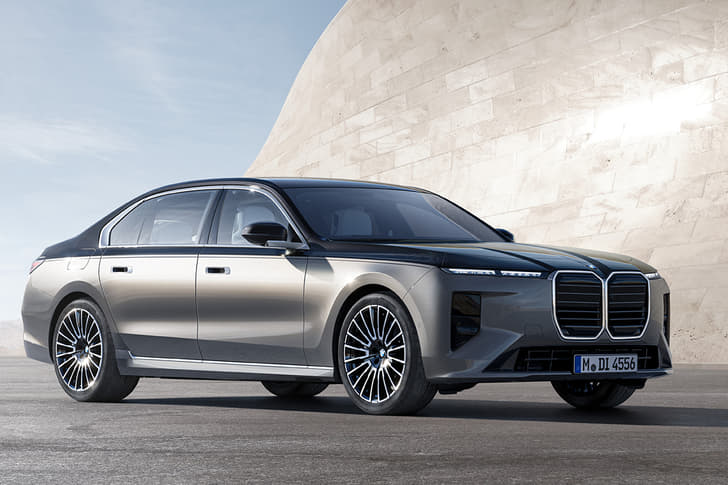 Bmw 7 Series Facelift Front Right Three Quarter