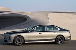Bmw 7 Series Facelift Front Right Three Quarter