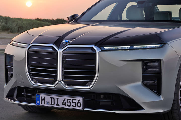 Bmw 7 Series Facelift Front Right Three Quarter