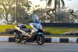 Bmw Bikes C 400 Gt Front View