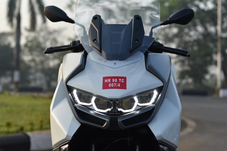 Bmw Bikes C 400 Gt Color White