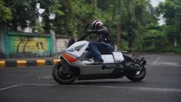 Bmw Bikes Ce 04 Front Right Three Quarter