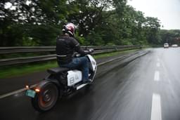 Bmw Bikes Ce 04 Front Right Three Quarter