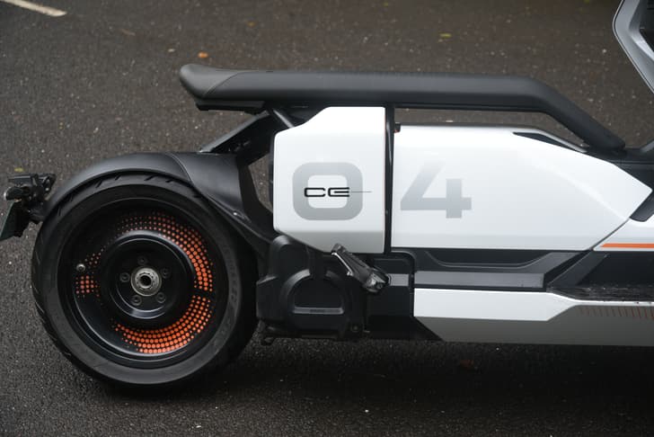 Bmw Bikes Ce 04 Color White
