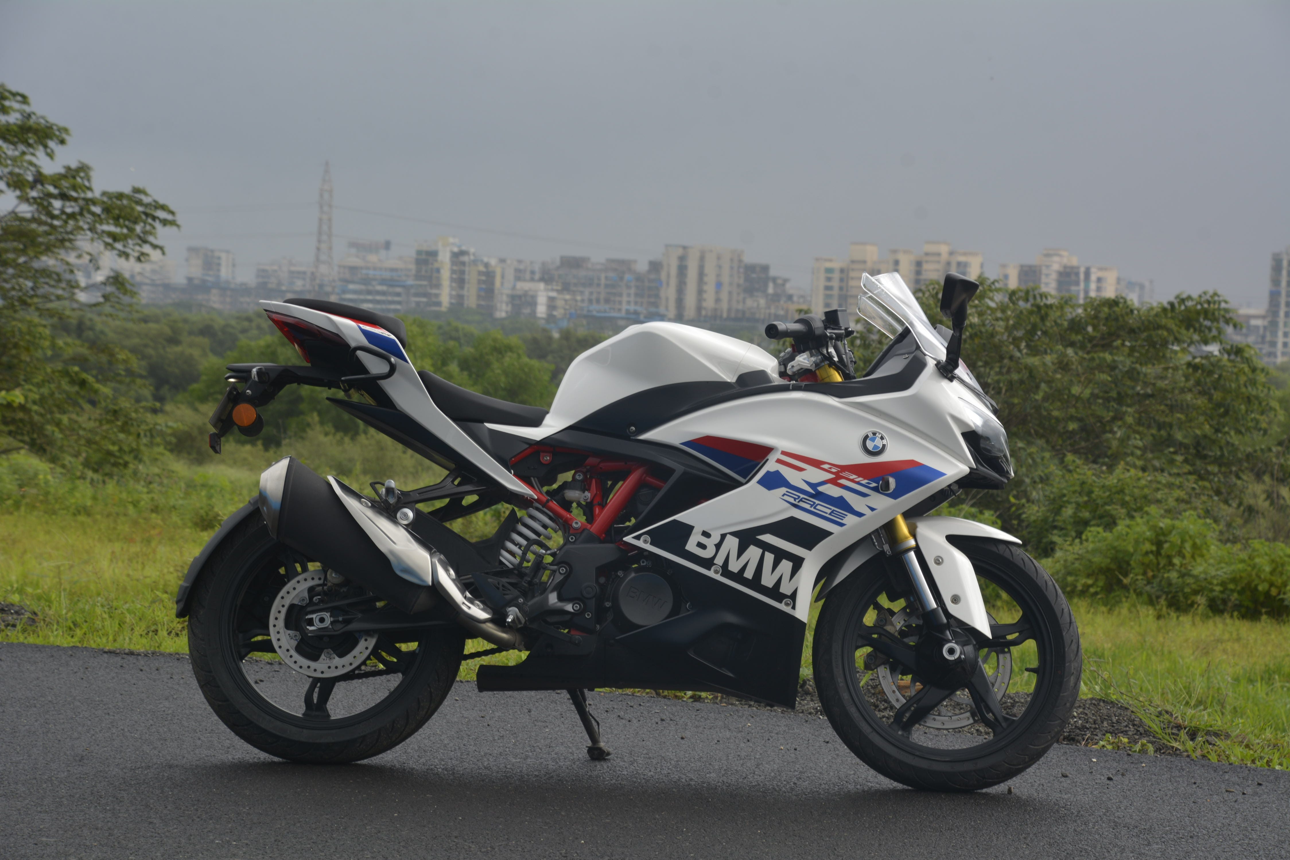 BMW Bikes G 310 RR Standard On-Road Price – Features, Specs