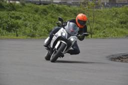 Bmw Bikes G 310 Rr Front Right Three Quarter