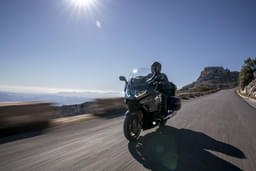 Bmw Bikes K 1600 Grand America Front Right Three Quarter