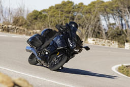 Bmw Bikes K 1600 Grand America Front Right Three Quarter