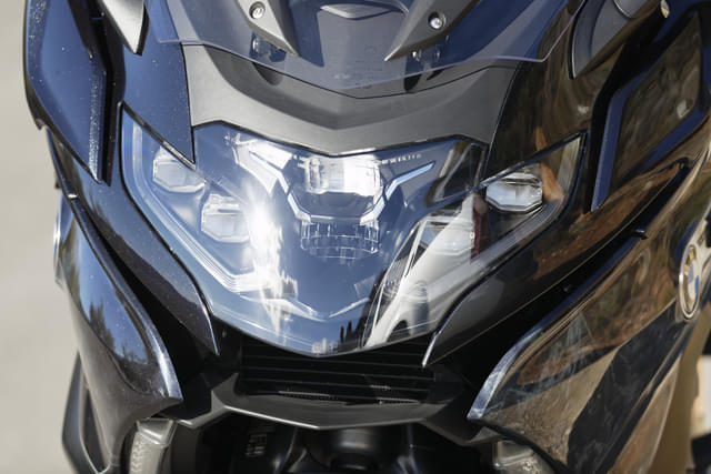 Headlight Image - 22030