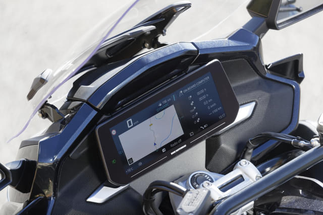 Color Blue, Black Image - 22052