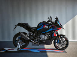 Bmw Bikes M 1000 Xr Color Black