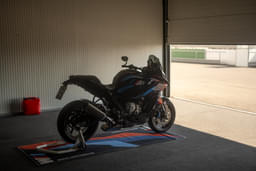 Bmw Bikes M 1000 Xr Front Left Three Quarter