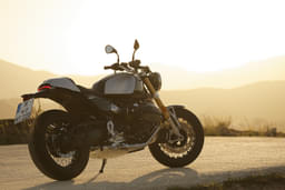 Bmw Bikes R 12 Ninet Front Right Three Quarter