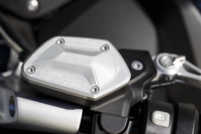 Left Side Multifunction Switchgear Image - 22068