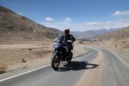 Bmw Bikes R 1300 Gs Front Right Three Quarter