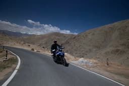 BMW R 1300 GS Front Right Three Quarter BMW R 1300 GS Front Right Three Quarter