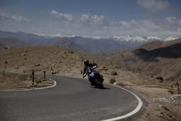 Bmw Bikes R 1300 Gs Front Right Three Quarter