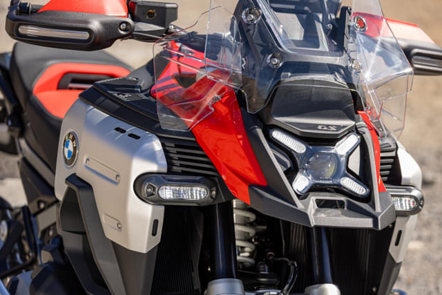 Headlight Image - 22218