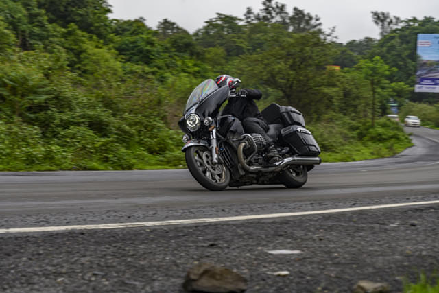 Front Right Three Quarter Image - 21784