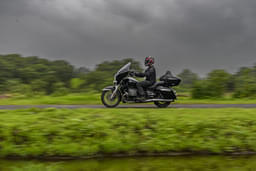 Bmw Bikes R18 Front Right Three Quarter