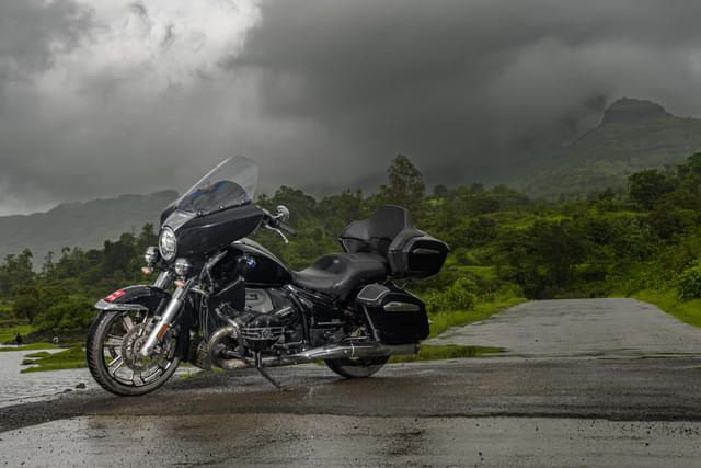 Front Left Three Quarter Image - 21842