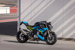 Bmw Bikes S 1000 R Front Left Three Quarter