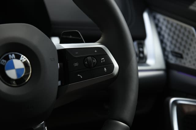 Steering Wheel Image - 8848