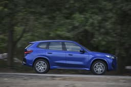 Bmw X1 Front Right Three Quarter