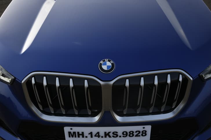 Bmw X1 Closed Bonnet