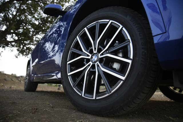 Alloy Wheels True Image - 8878