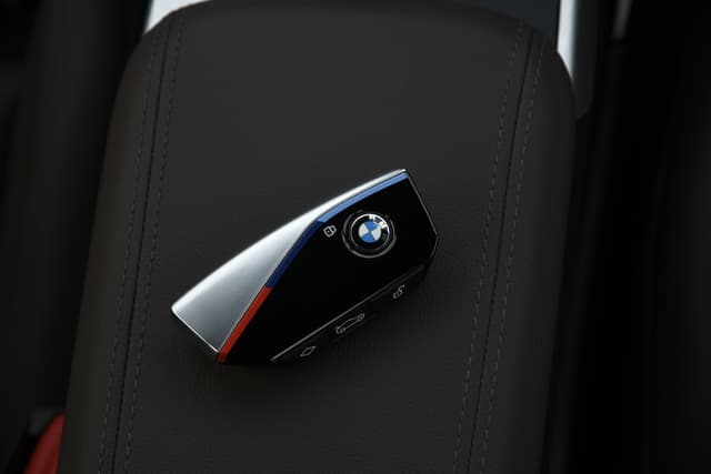 Storage Armrest Image - 8879