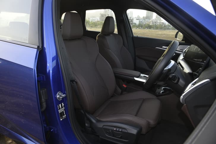 Bmw X1 Front Row Seats