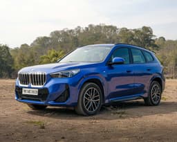 Bmw X1 Front Right Three Quarter