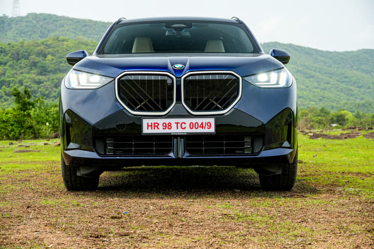 Bmw X3 Front View Bmw X3 Front View
