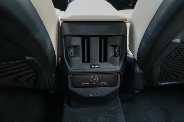 Ac Vents Rear Image - 29614