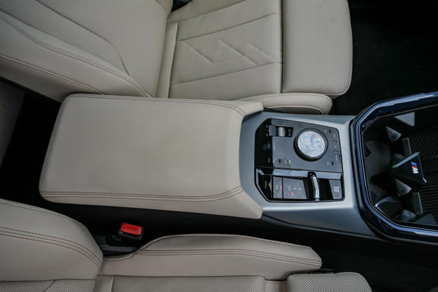 Front Row Seats Image - 29615