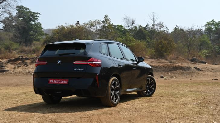 Bmw X3 Rear View