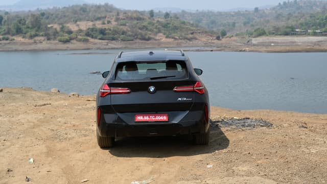 Rear View Image - 8435