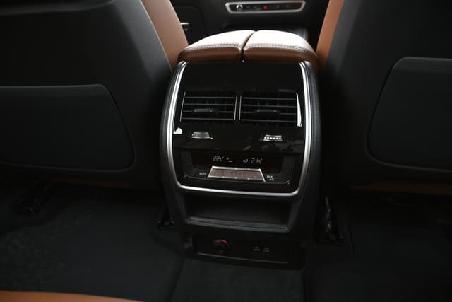 Ac Vents Rear Image - 5727