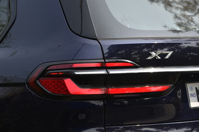 Rear View Image - 8578