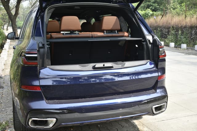 Rear View Image - 8593