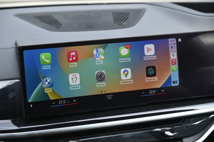 Bmw X7 Dashboard