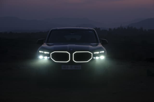 Front View Image - 7441