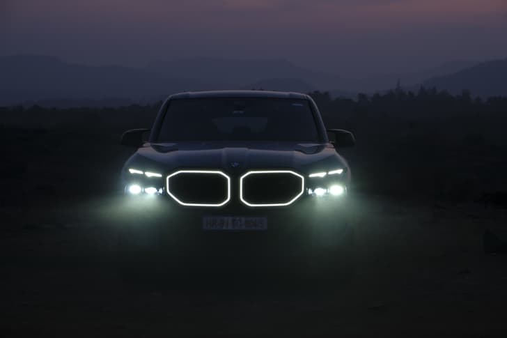 Bmw Xm Front View