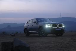 Bmw Xm Front Right Three Quarter