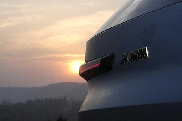 Rear View Image - 7706