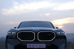 Bmw Xm Front View