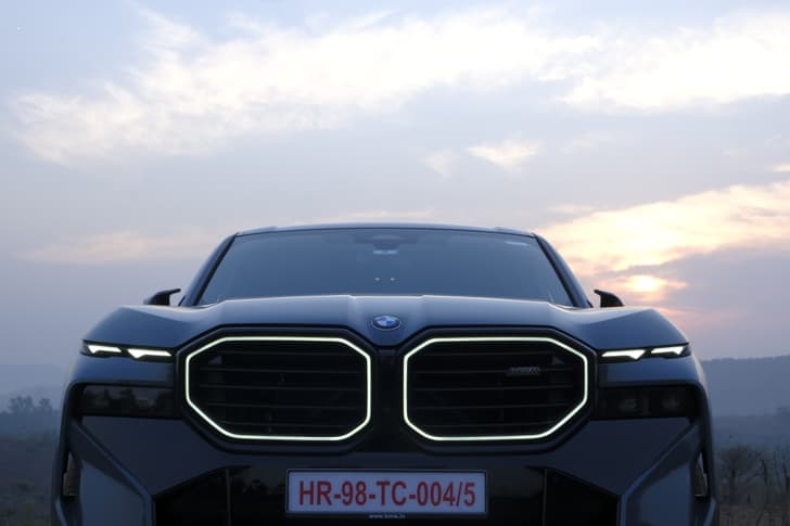 Bmw Xm Front View