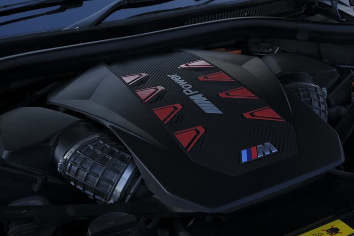 Bmw Xm Open Bonnet Engine Shot